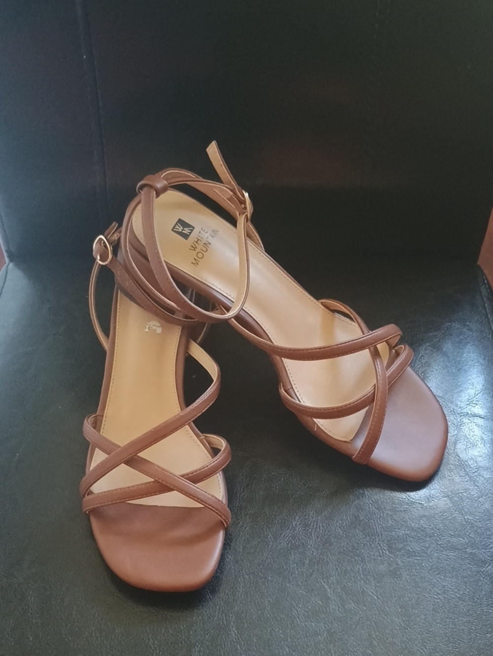 White Mountain Tan Brown Strappy Women's Sandals